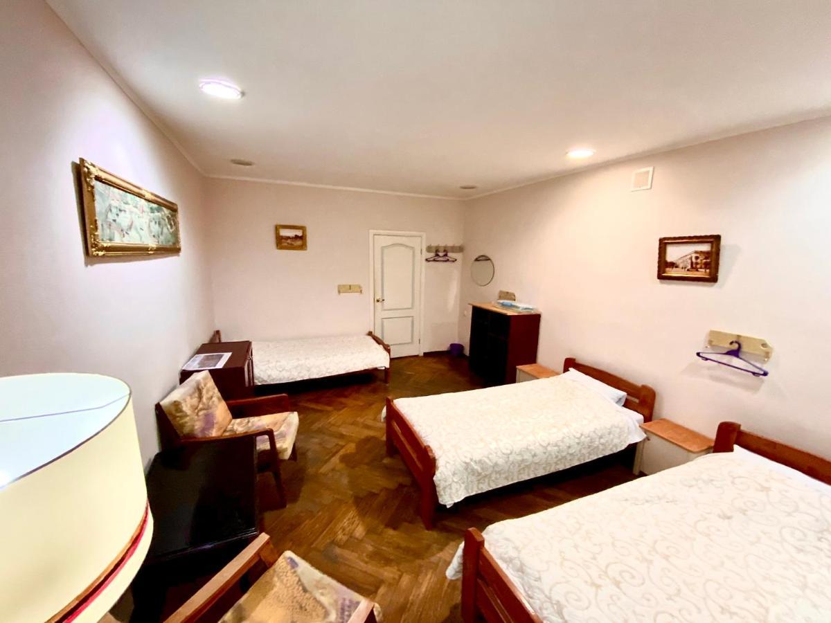 أوديسا Tapki Hostel المظهر الخارجي الصورة